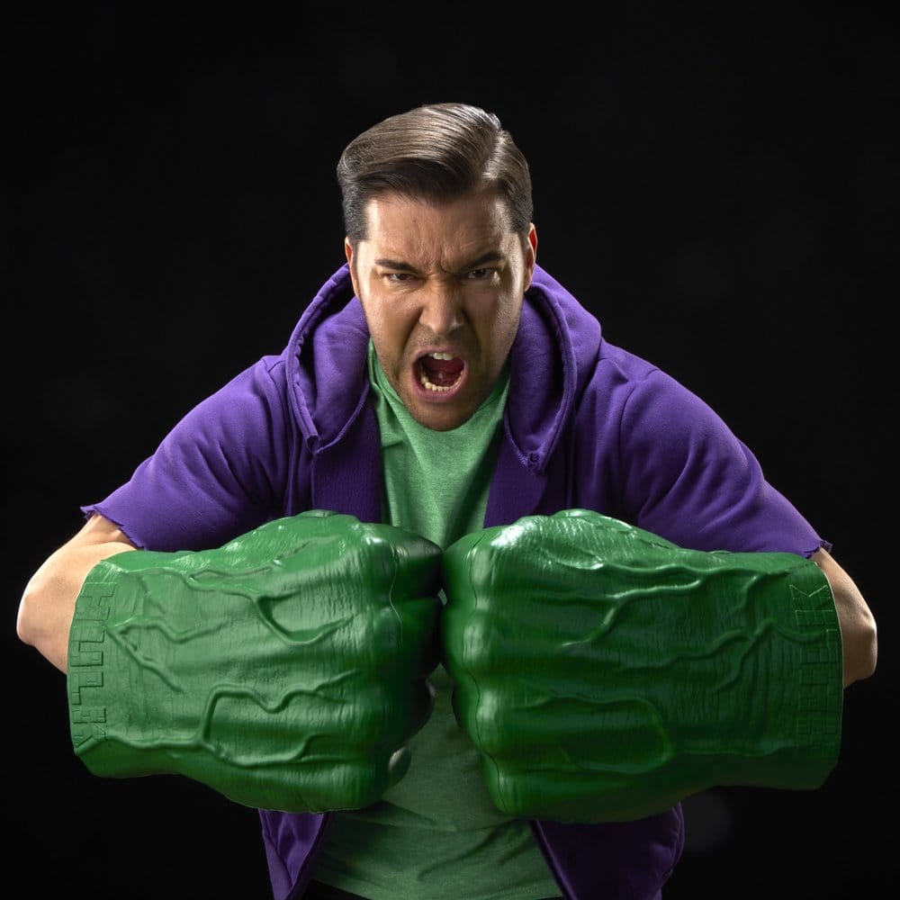 The Incredible Hulk Marvel Legends Puños Premium para Juego de Rol