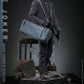 El Caballero oscuro Figura DX 1/6 The Joker (Bank Robber Version) 30 cm