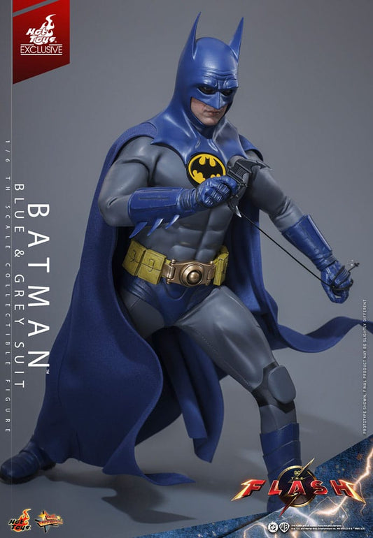 The Flash Figura Movie Masterpiece 1/6 Batman (Blue & Grey Suit) Limited Edition Hot Toys Exclusive 30 cm