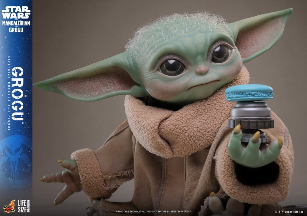 Star Wars: The Mandalorian & Grogu Figura a escala real Grogu 38 cm