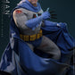 Batman: The Dark Knight Returns Figura Comic Masterpiece 1/6 Batman (Battle Damaged Version) 32 cm