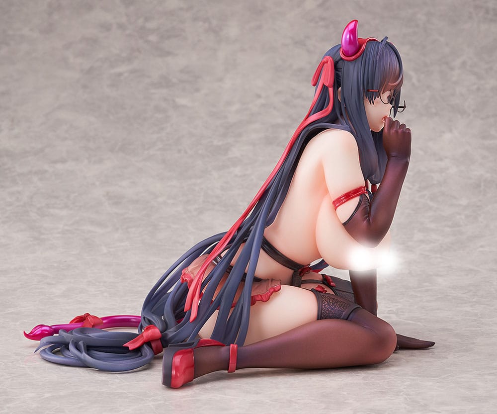 Succubus Homestay Estatua 1/5 Sakuma Shizune 17 cm