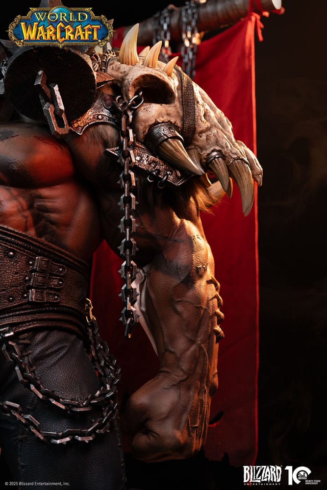 World of Warcraft Estatua 1/3 Garrosh Hellscream 138 cm
