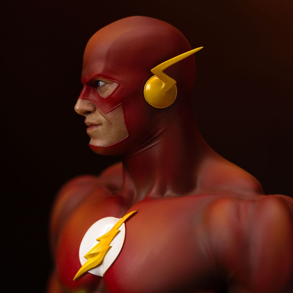 DC Comics Estatua Legacy Replica 1/4 Flash 54 cm - Z POP Toys