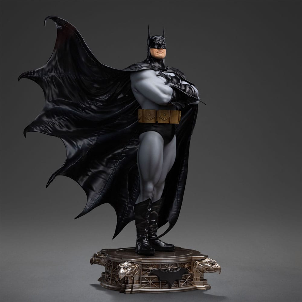DC Comics Estatua Legacy Replica 1/4 Batman DC Trinity 60 cm - Z POP Toys