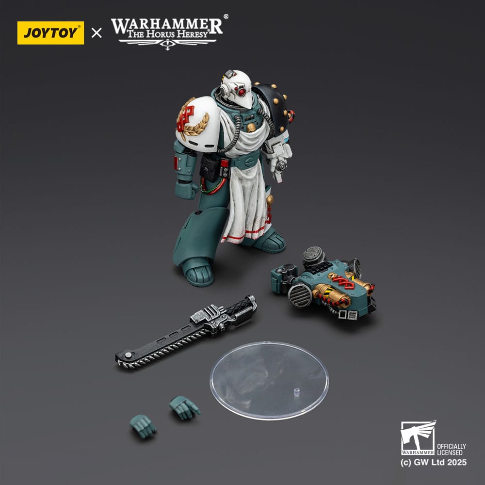 Warhammer 40,000: Sons of Horus Figura Legion Apothecary 12 cm - Z POP Toys