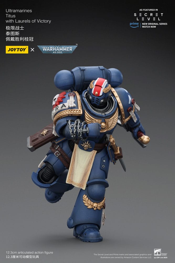 Warhammer 40,000 Figura Ultramarines Titus with Laurels of Victory 13 cm - Z POP Toys