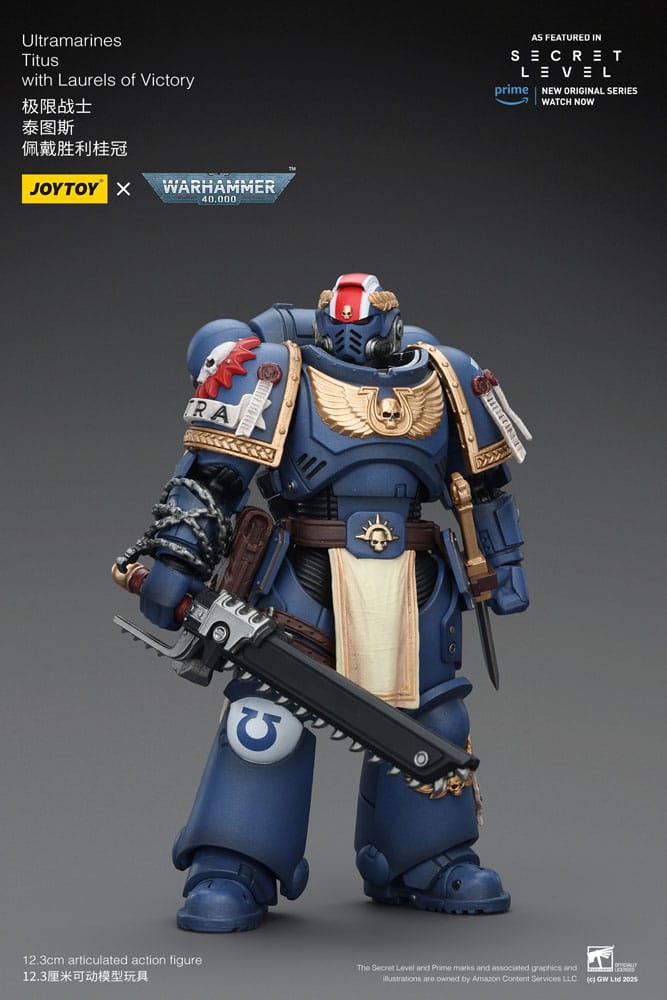 Warhammer 40,000 Figura Ultramarines Titus with Laurels of Victory 13 cm - Z POP Toys
