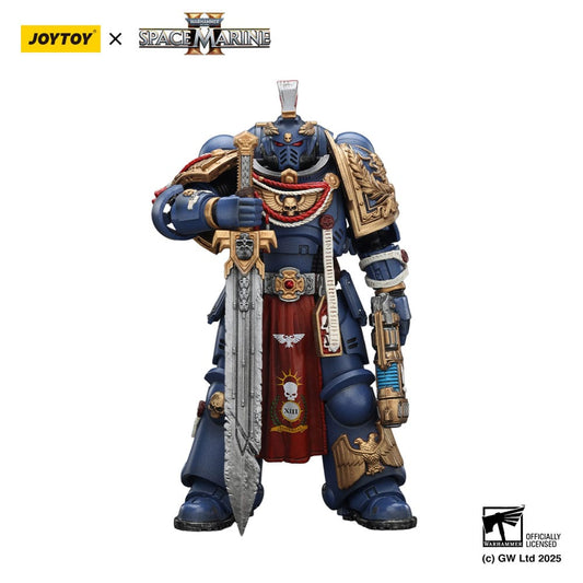 Warhammer 40,000: Space Marine 2 Figura Ultramarines Relic Primus Armourwith Plasma Pistol and Combat Blade 13 cm - Z POP Toys