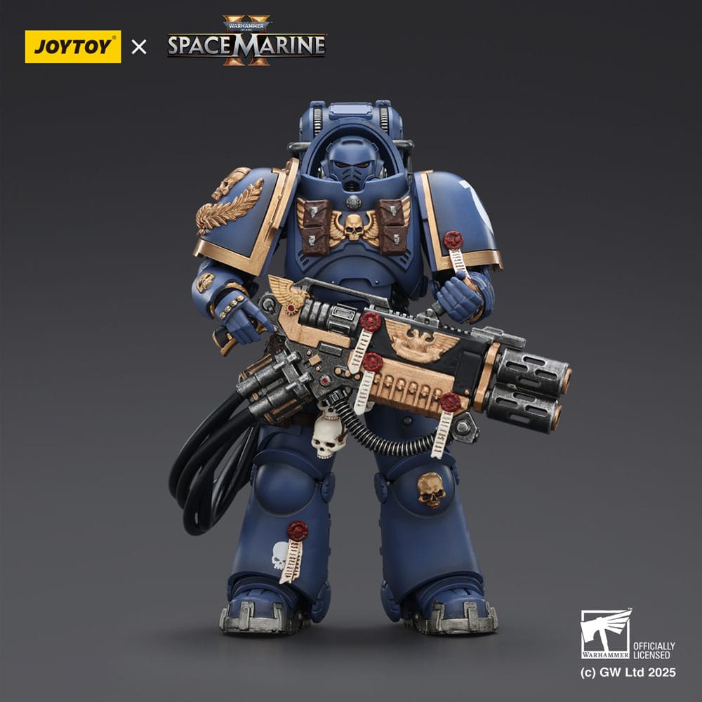 Warhammer 40,000: Space Marine 2 Figura Ultramarines Heavy Artificer Armor with Relic Multi-Melta 13 cm - Z POP Toys