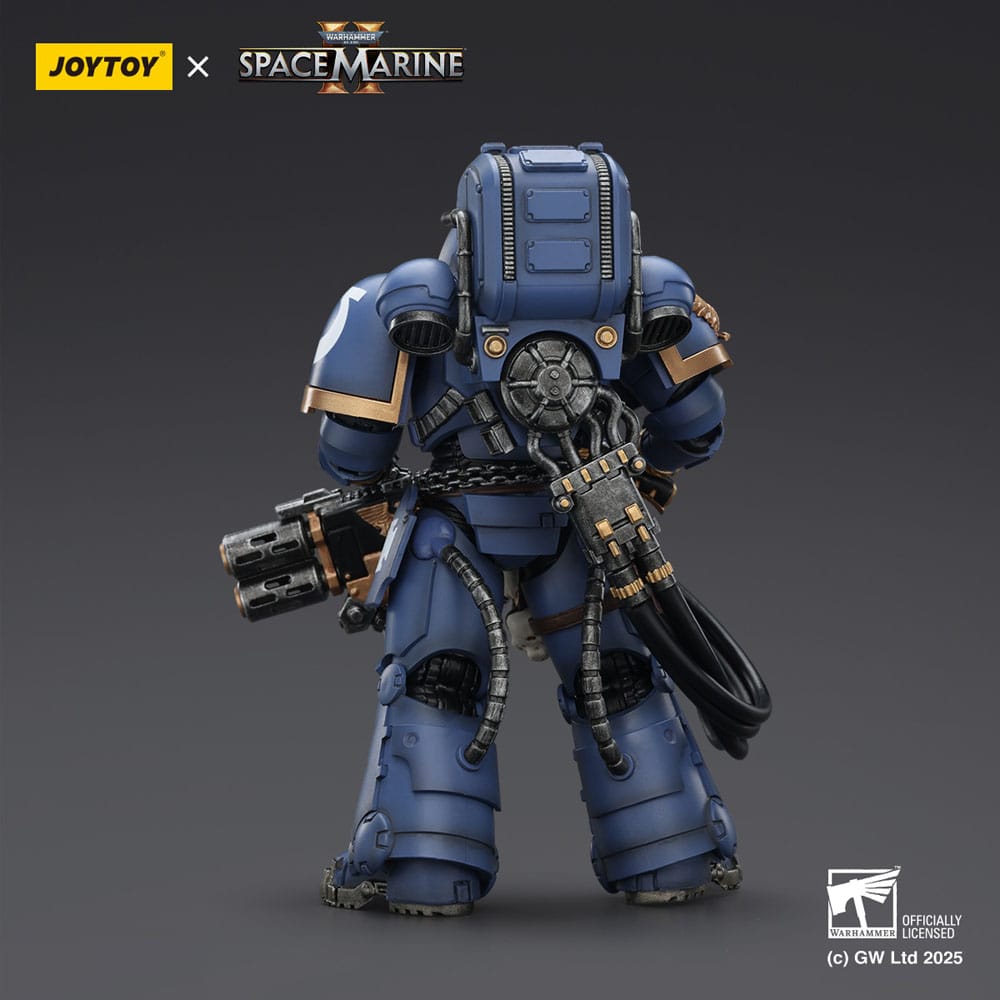 Warhammer 40,000: Space Marine 2 Figura Ultramarines Heavy Artificer Armor with Relic Multi-Melta 13 cm - Z POP Toys
