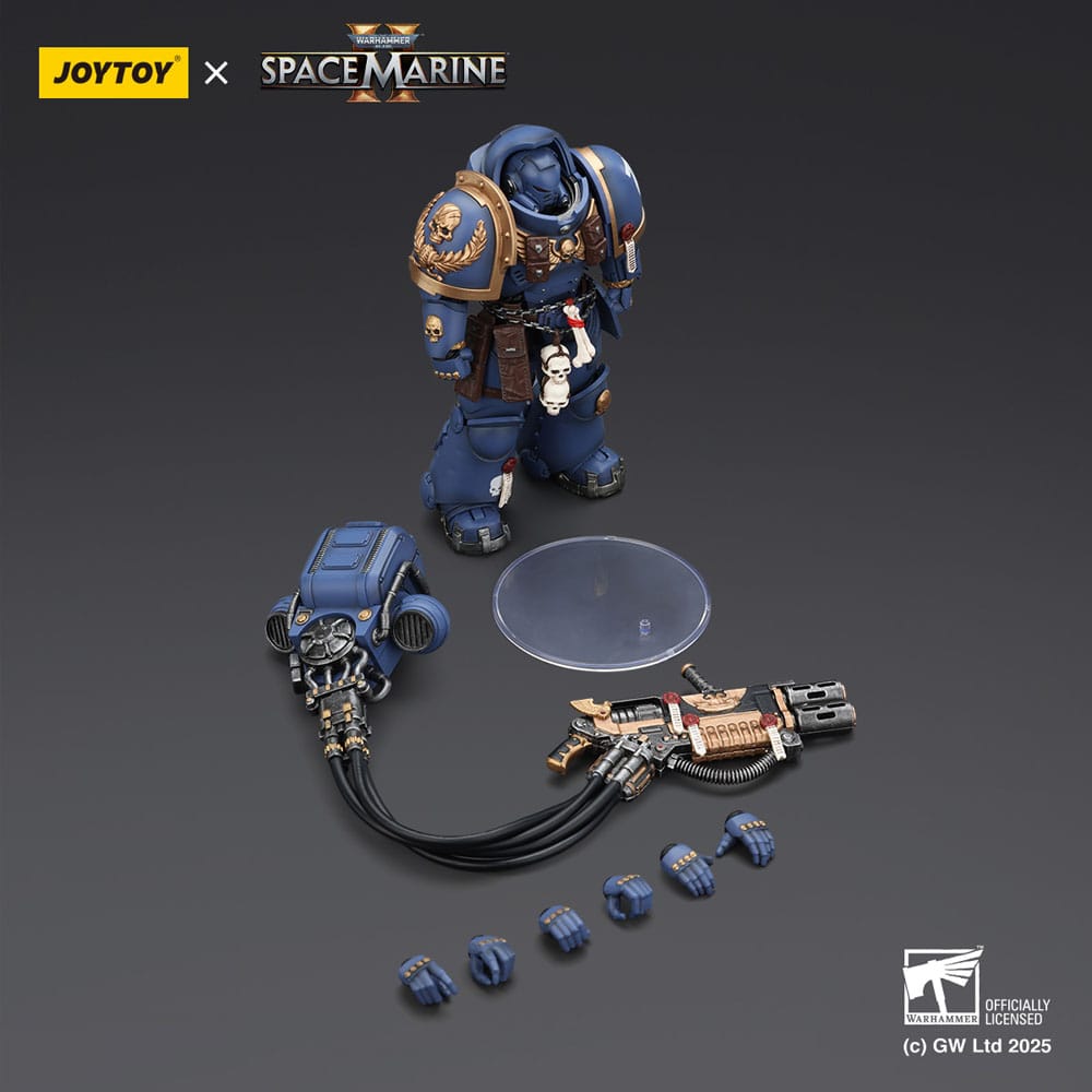 Warhammer 40,000: Space Marine 2 Figura Ultramarines Heavy Artificer Armor with Relic Multi-Melta 13 cm - Z POP Toys