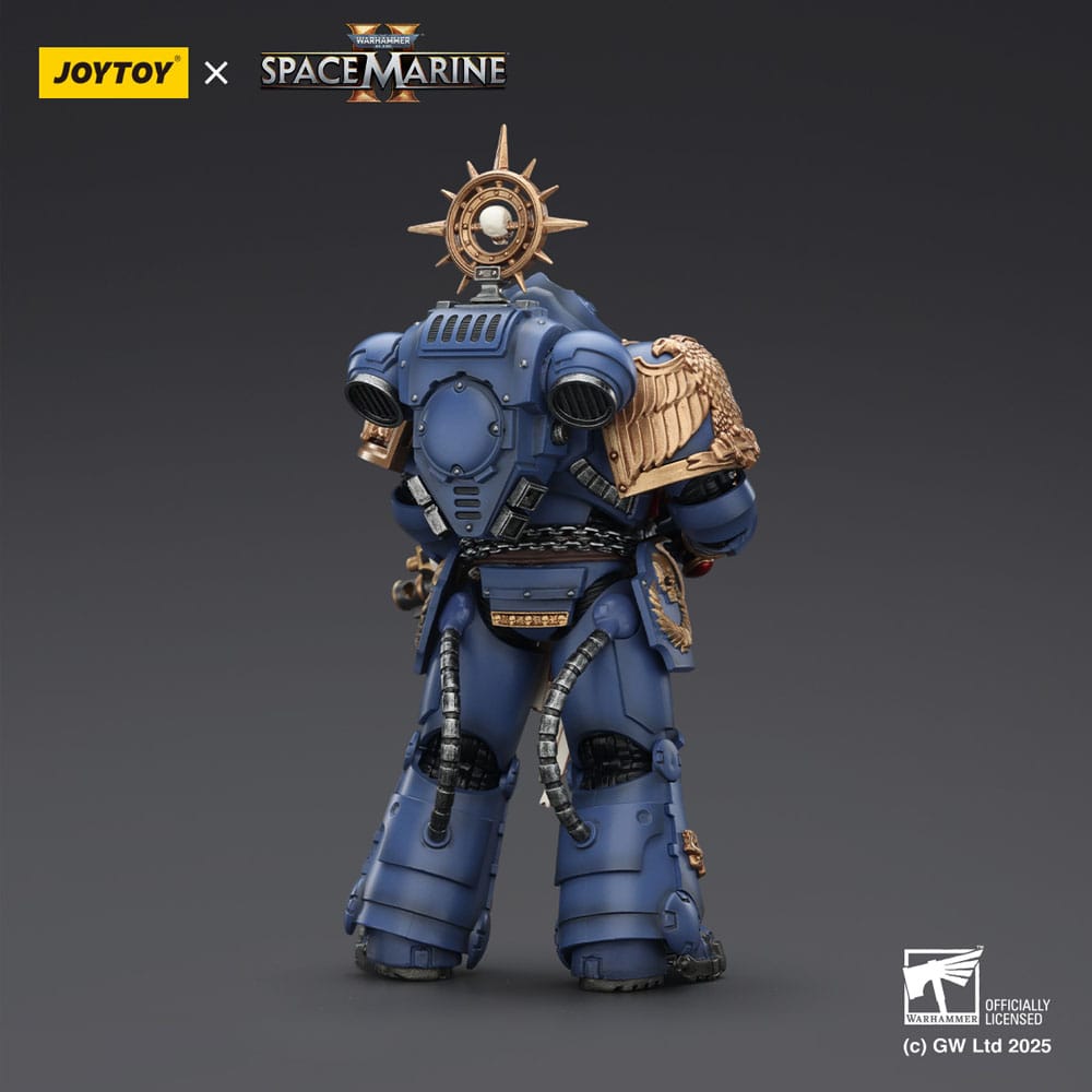 Warhammer 40,000: Space Marine 2 Figura Ultramarines Heavy Relic Primus Armor with Heavy Relic Bolt Rifle 13 cm - Z POP Toys