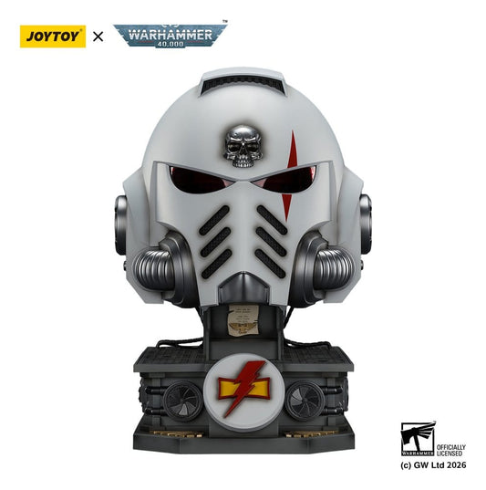 Warhammer 40,000 Casco con Soporte de Exhibición White Scars MkX 44 cm