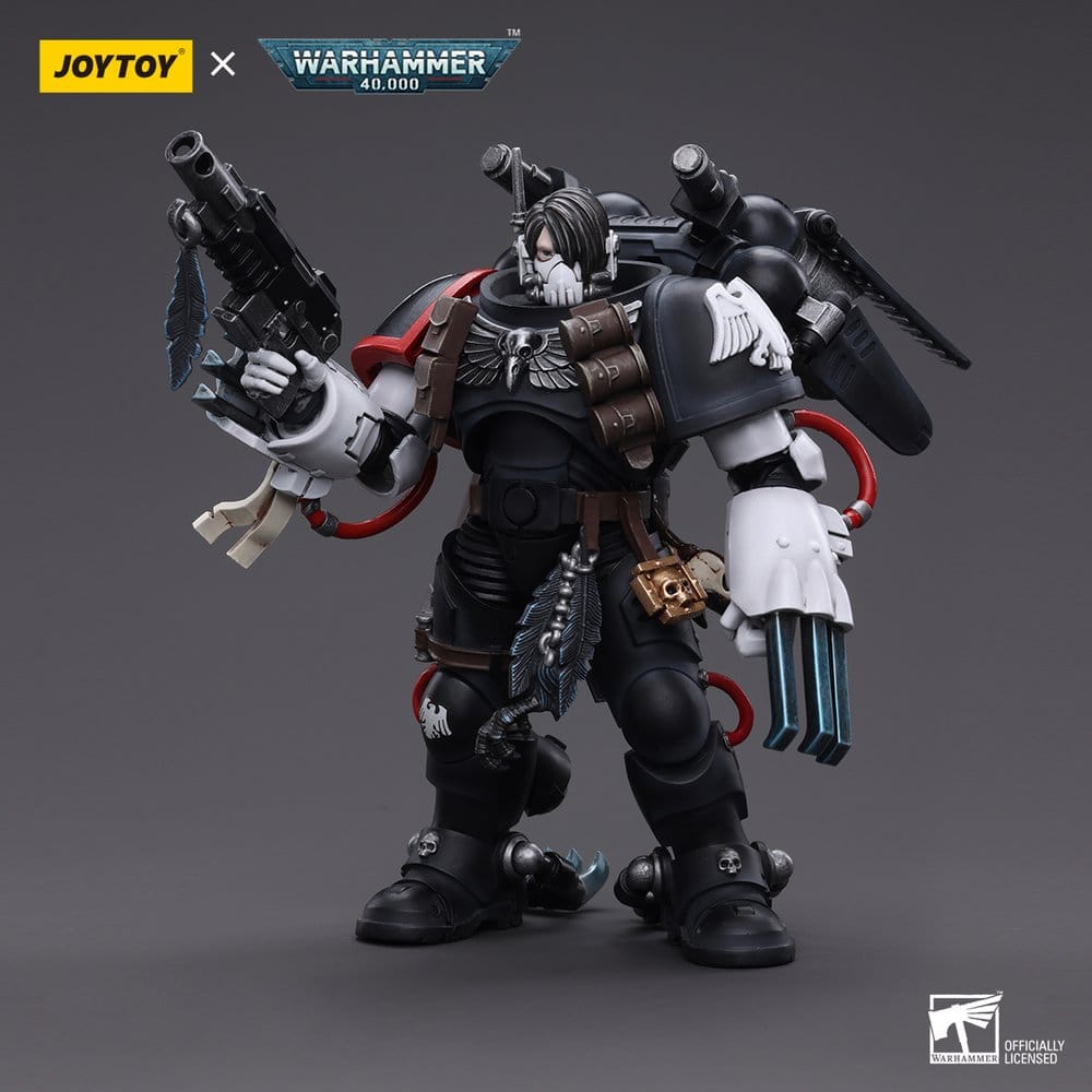 Warhammer 40,000 Figura Raven Guard Chapter Master Kayvaan Shrike 12 cm