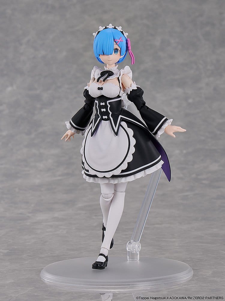 Re:ZERO -Starting Life in Another World- Kadokawa Plastic Model Series Maqueta Plastic Model Kit Rem DX Ver. 16 cm