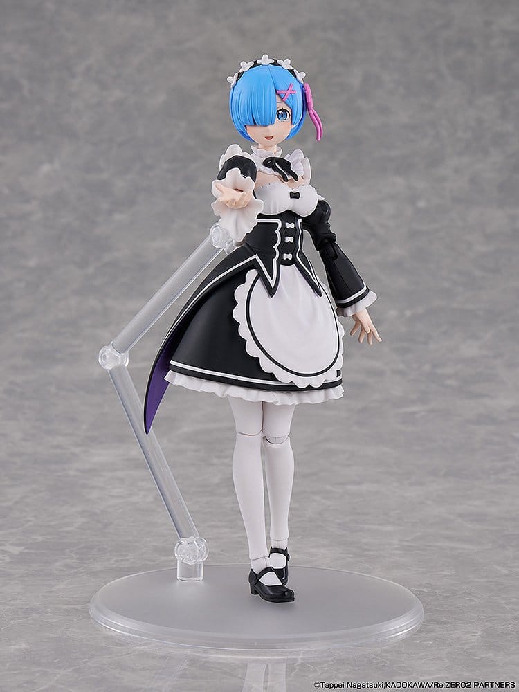 Re:ZERO -Starting Life in Another World- Kadokawa Plastic Model Series Maqueta Plastic Model Kit Rem DX Ver. 16 cm