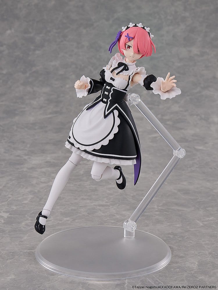 Re:ZERO -Starting Life in Another World- Kadokawa Plastic Model Series Maqueta Plastic Model Kit Ram DX Ver. 16 cm
