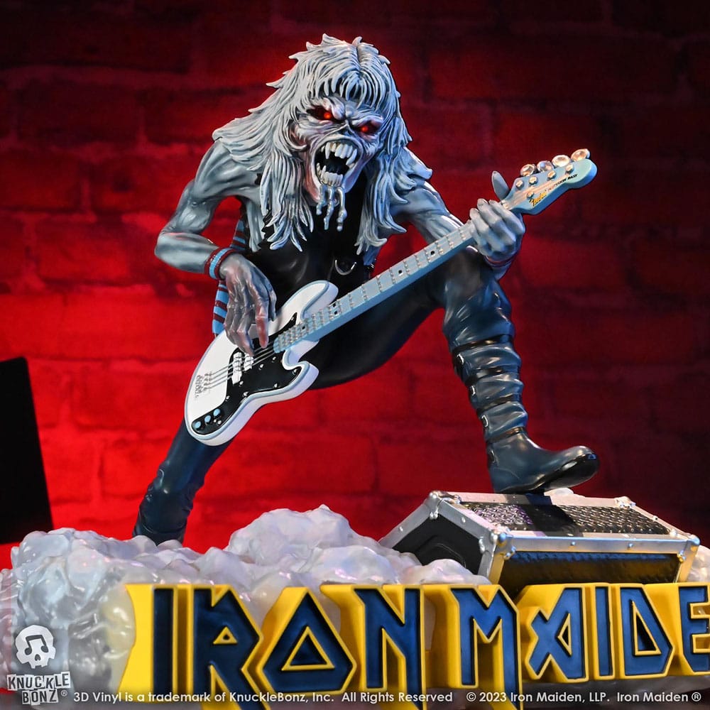 Iron Maiden Estatua 3D Vinyl Fear of the Dark 20 cm - Z POP Toys