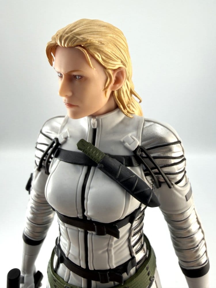 Metal Gear Solid: Snake Eater Figura PVC The Boss 20 cm