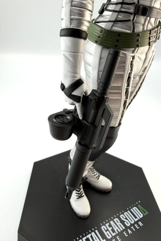 Metal Gear Solid: Snake Eater Figura PVC The Boss 20 cm