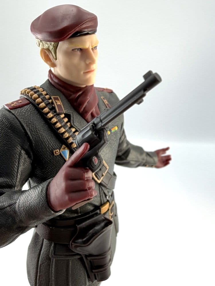 Metal Gear Solid: Snake Eater Figura PVC Ocelot 20 cm