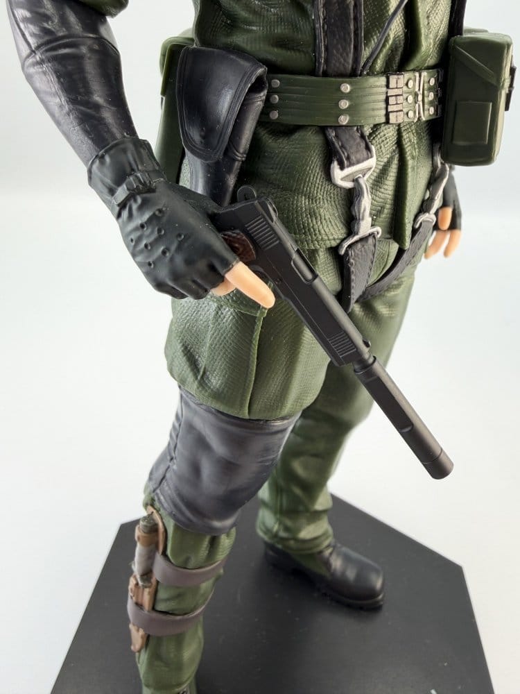Metal Gear Solid: Snake Eater Figura PVC Naked Snake 20 cm