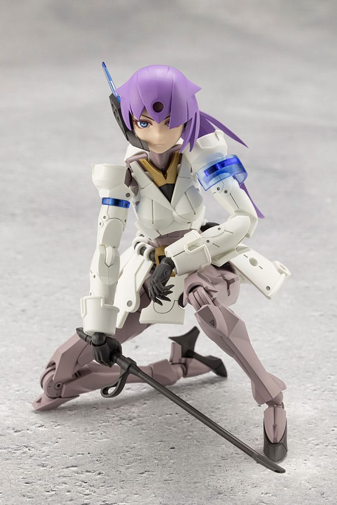 Megalomaria Unlimited Universe Maqueta Plastic Model Kit Vanguard Leader 16 cm - Z POP Toys