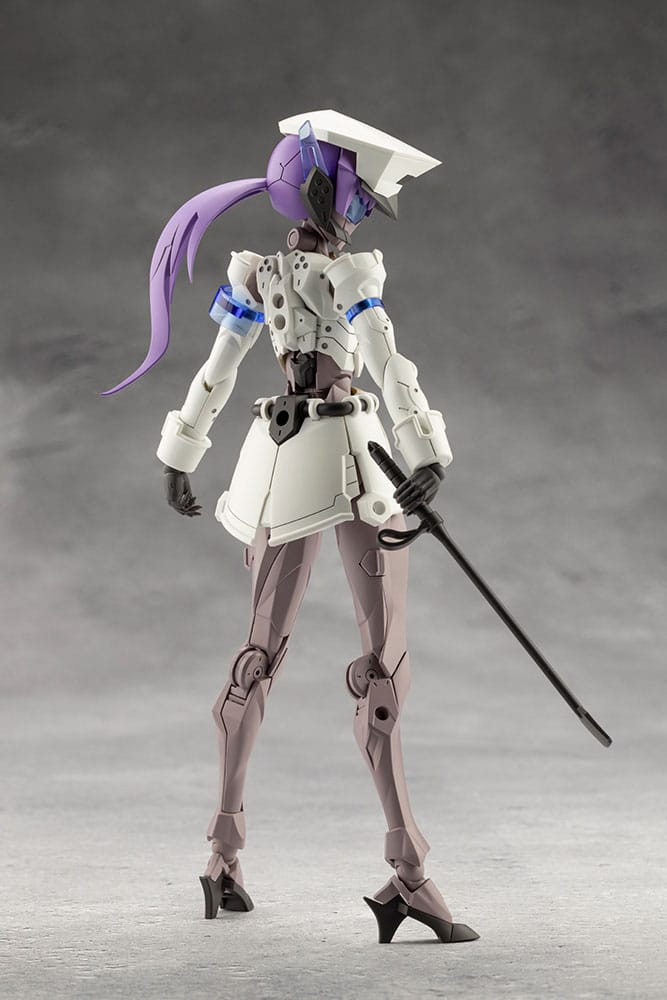 Megalomaria Unlimited Universe Maqueta Plastic Model Kit Vanguard Leader 16 cm - Z POP Toys