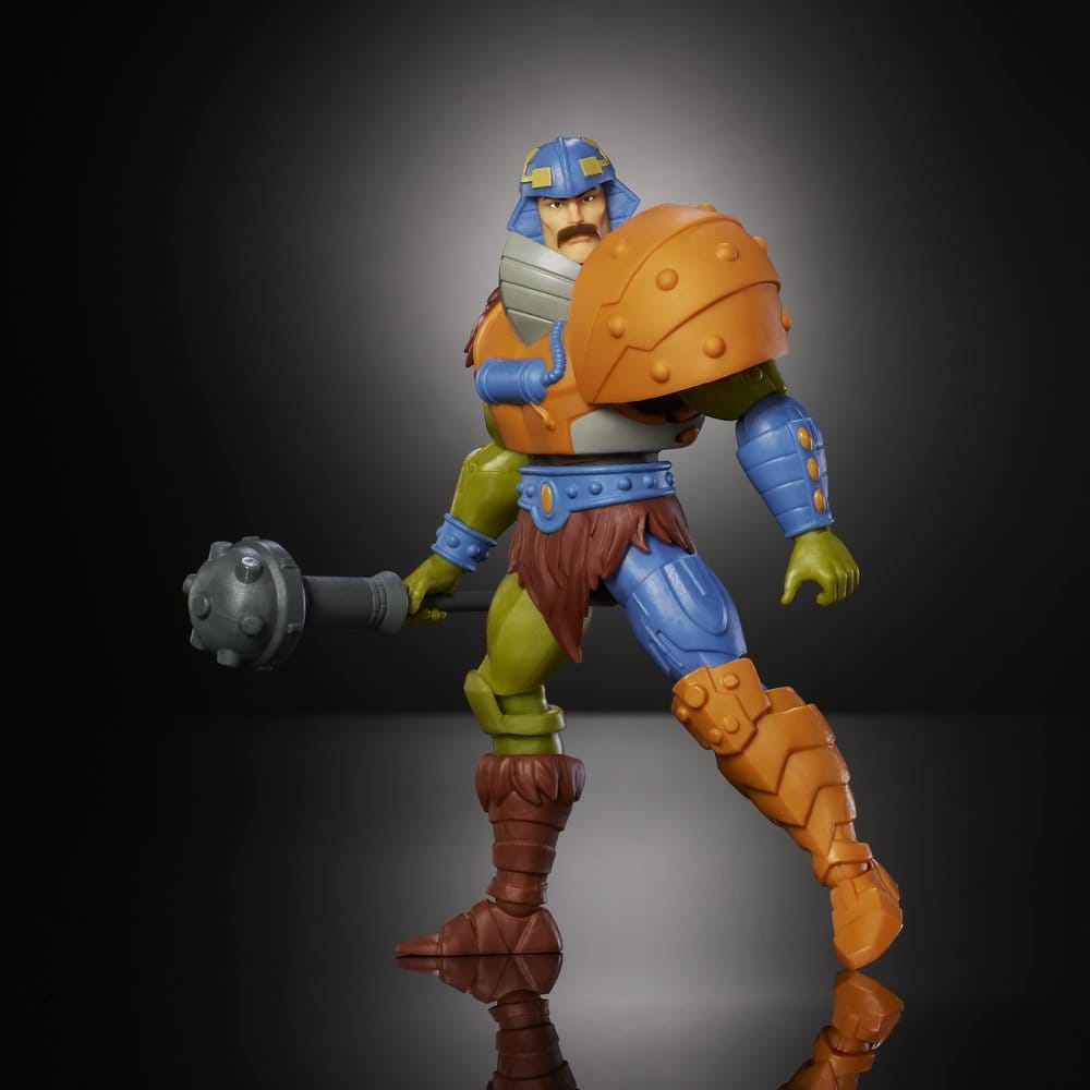 Masters of the Universe Origins Figura Cartoon Collection: Man-At-Arms 14 cm