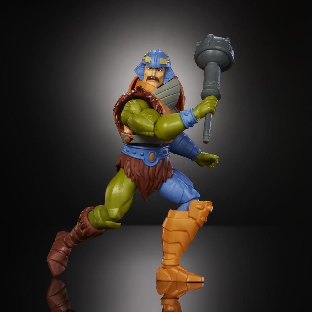 Masters of the Universe Origins Figura Cartoon Collection: Man-At-Arms 14 cm