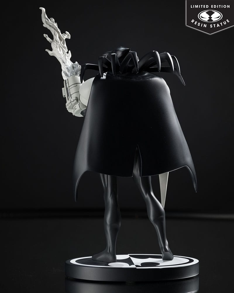 DC Direct Batman: Black & White Estatua 1/10 Azrael by Joe Quesada 21 cm