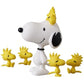 Peanuts Minifigura UDF Serie 19 Happiness is all your friends 8 cm