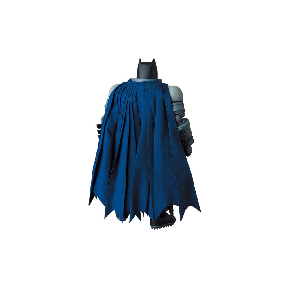 Batman Figura MAFEX Armored Batman (TDKR) 16 cm (re-run)