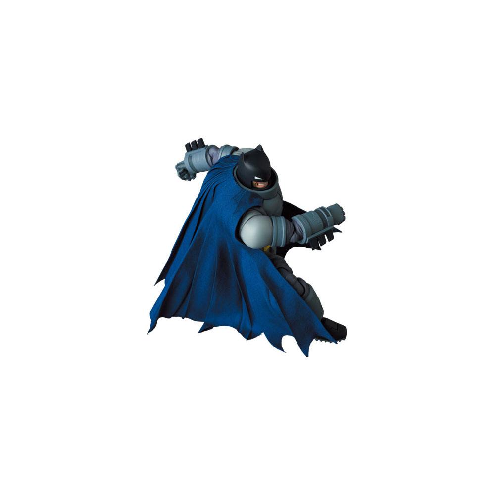 Batman Figura MAFEX Armored Batman (TDKR) 16 cm (re-run)