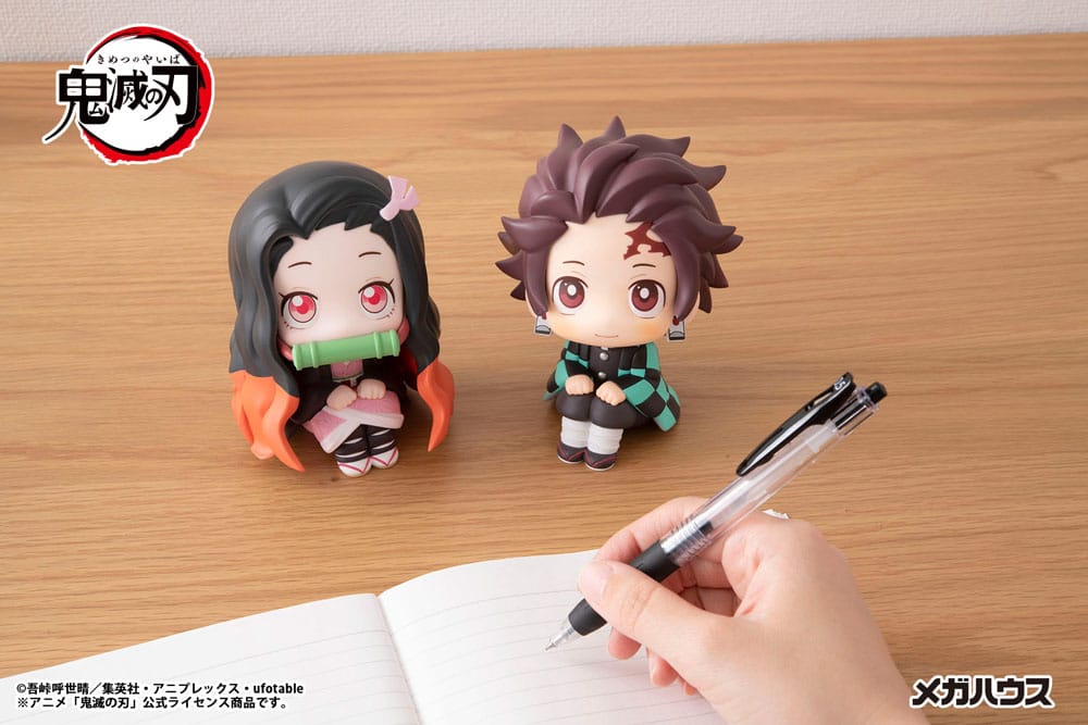 Demon Slayer Kimetsu no Yaiba Estatua PVC Look Up Tanjiro Kamado 11 cm - Z POP Toys