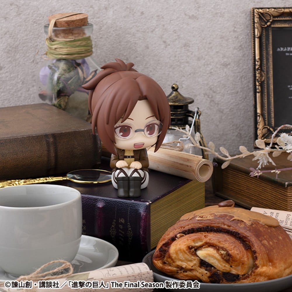 Attack on Titan Estatua PVC Look Up Hange Zoe 11 cm