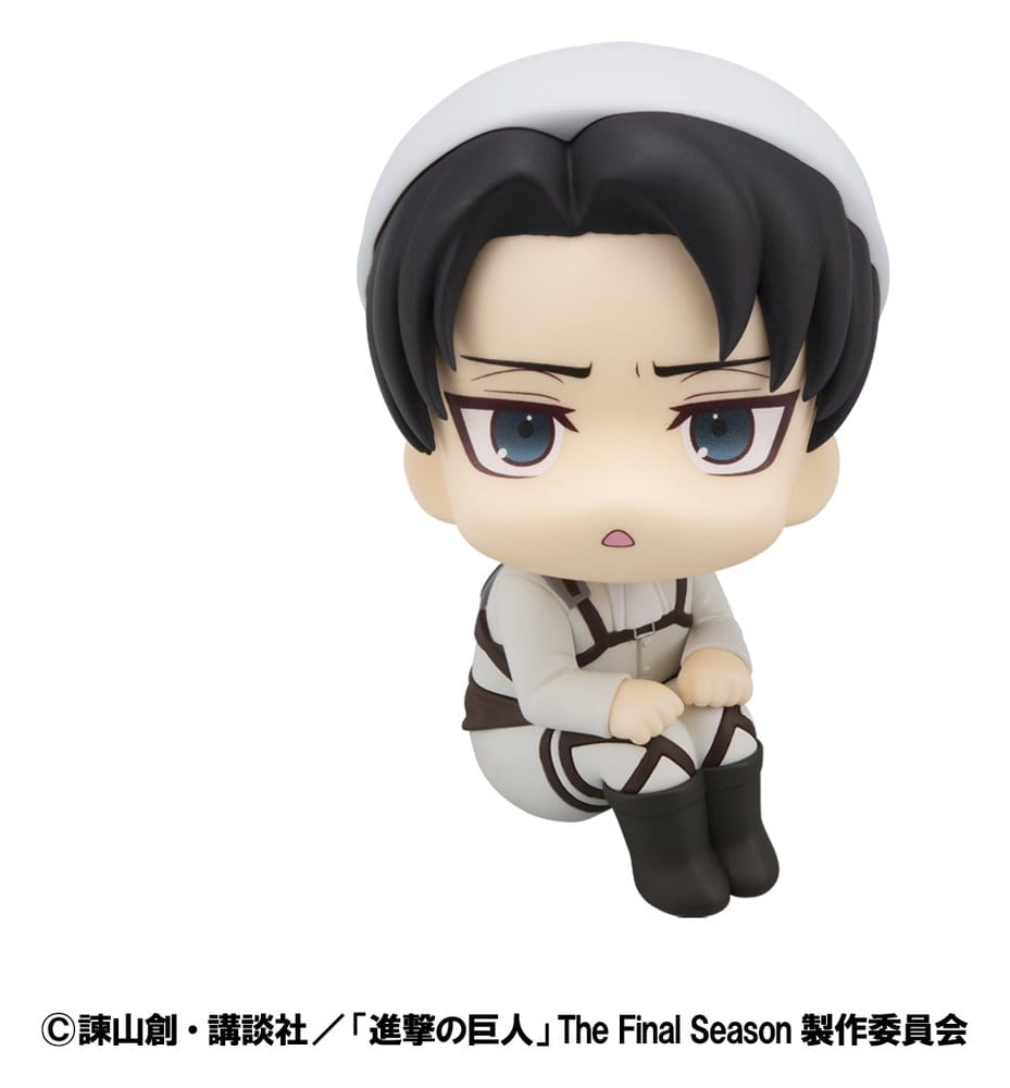 Attack on Titan Estatua PVC Look Up Levi Cleaning up Ver. 11 cm