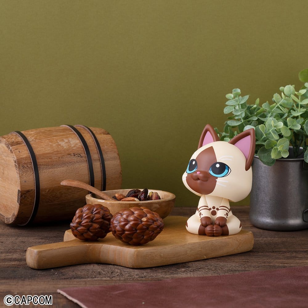 Monster Hunter Look Up Figura PVC Airou 11 cm (with gift)