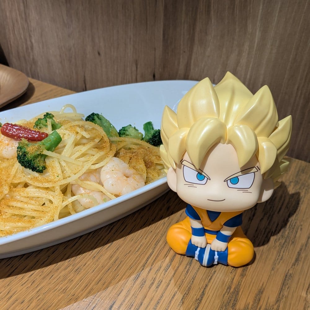 Dragon Ball DAIMA Figura PVC Look Up Super Saiyan Son Goku (mini) 11 cm