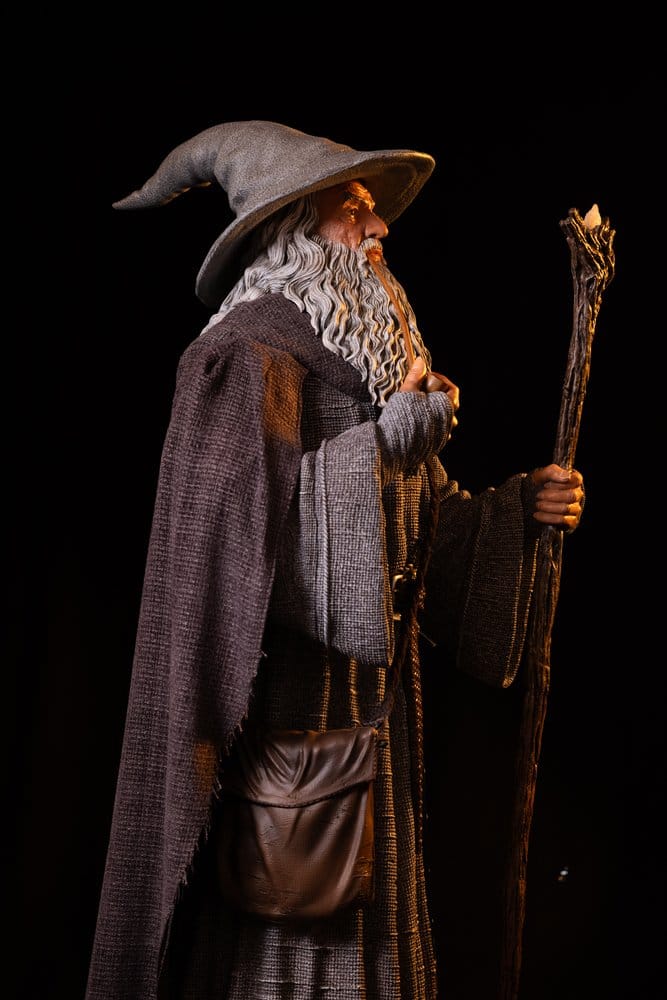 El Señor de los Anillos Estatua tamaño real Gandalf 215 cm