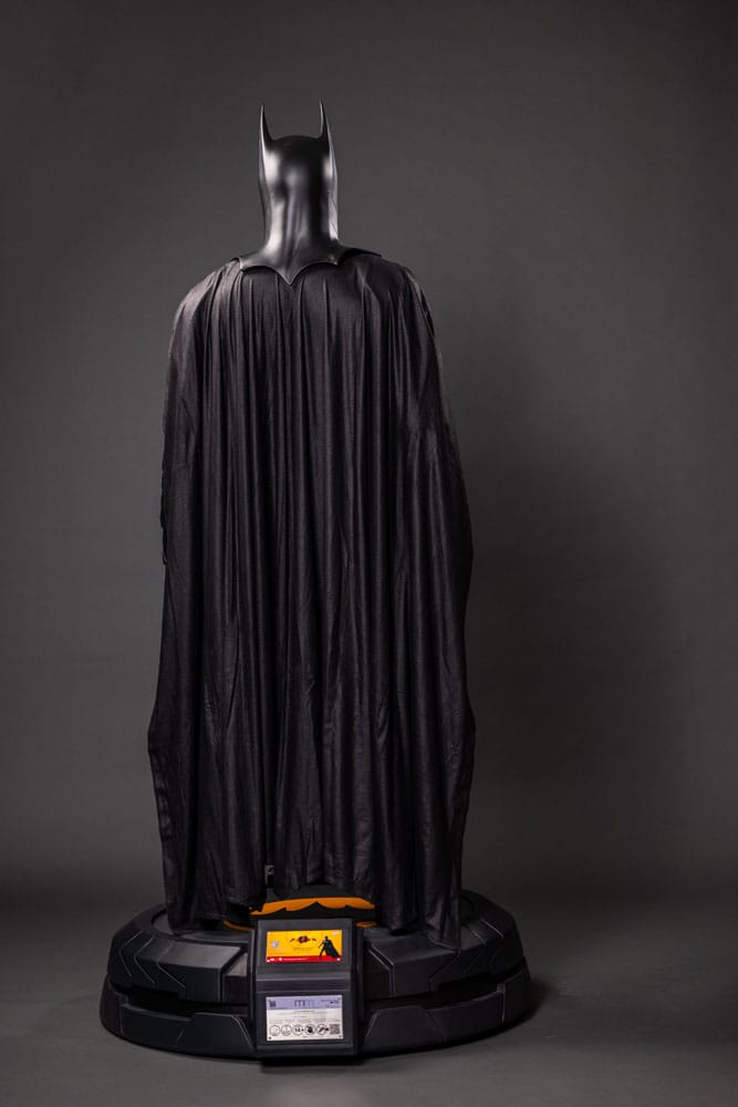The Flash Estatua tamaño real Batman Keaton 2 211 cm