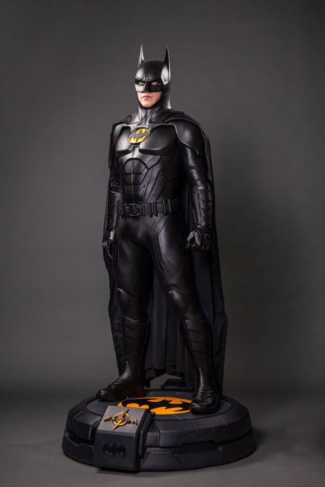 The Flash Estatua tamaño real Batman Keaton 2 211 cm