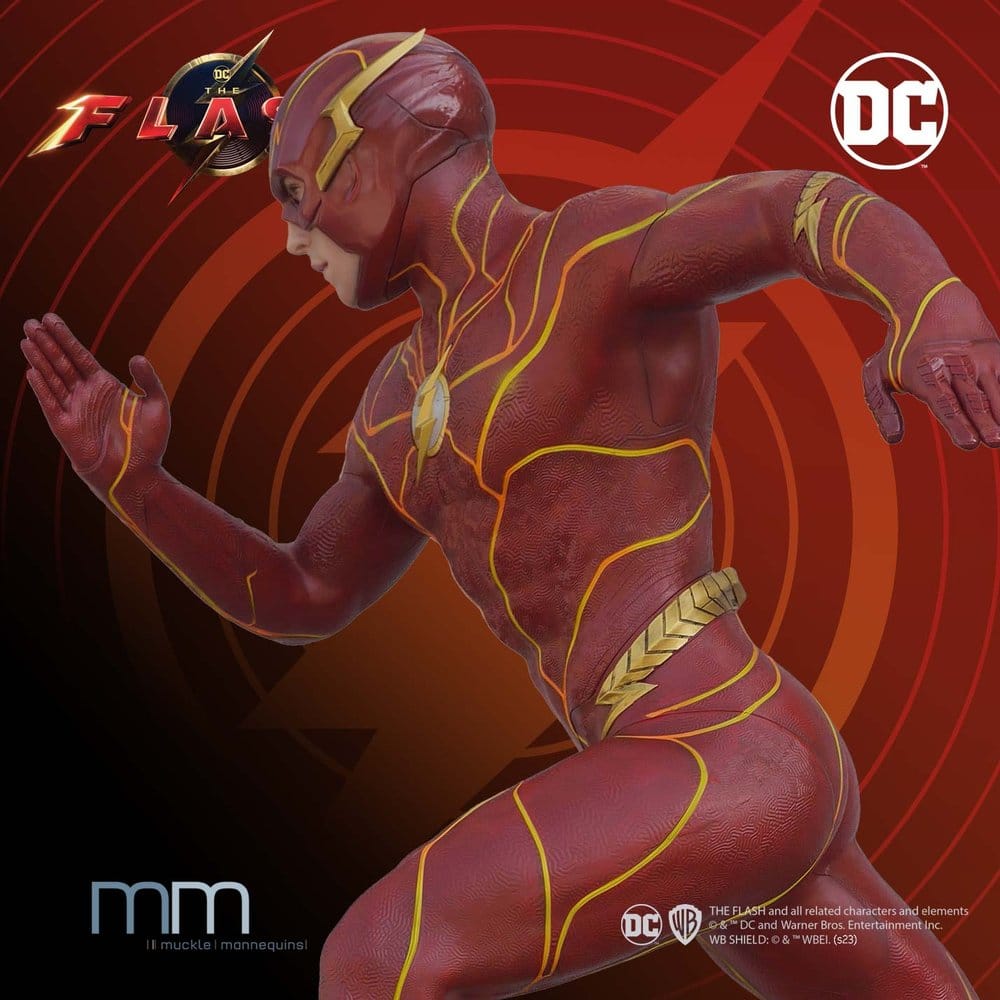 The Flash Estatua tamaño real Flash 210 cm