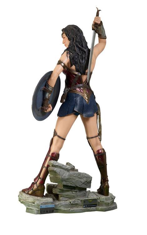 Wonder Woman Estatua tamaño real Wonder Woman 224 cm