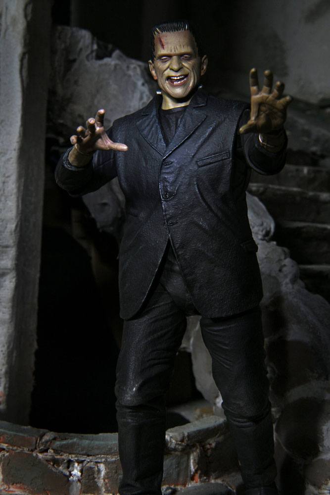 Universal Monsters Figura Ultimate Frankenstein's Monster (Color) 18 cm