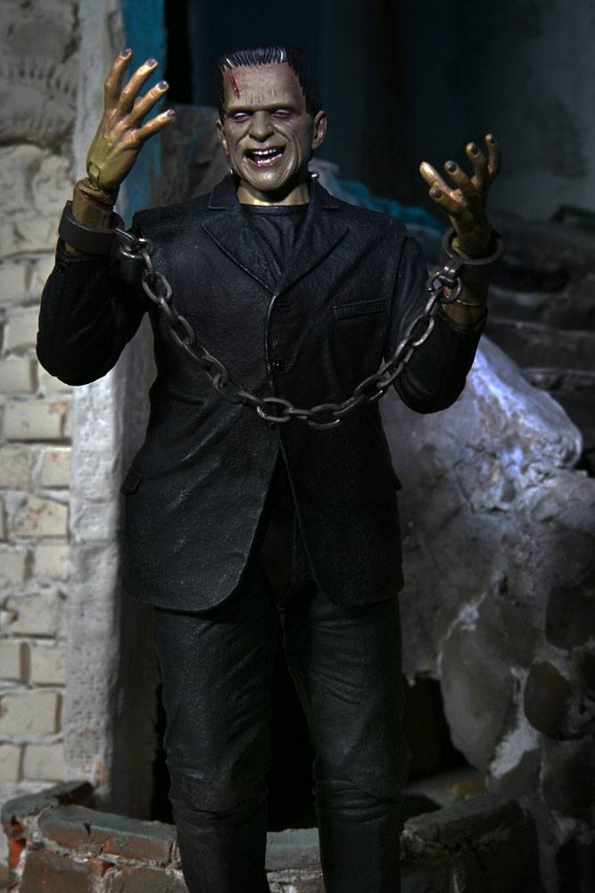 Universal Monsters Figura Ultimate Frankenstein's Monster (Color) 18 cm