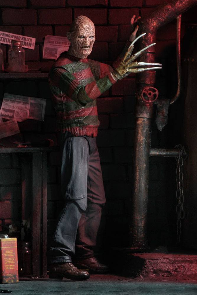 Pesadilla en Elm Street 2 Figura Ultimate Freddy 18 cm - Z POP Toys