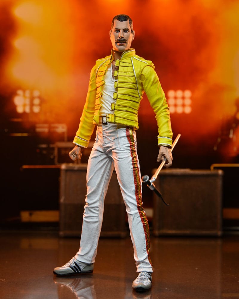 Freddie Mercury Figura Freddie Mercury (Yellow Jacket) 18 cm