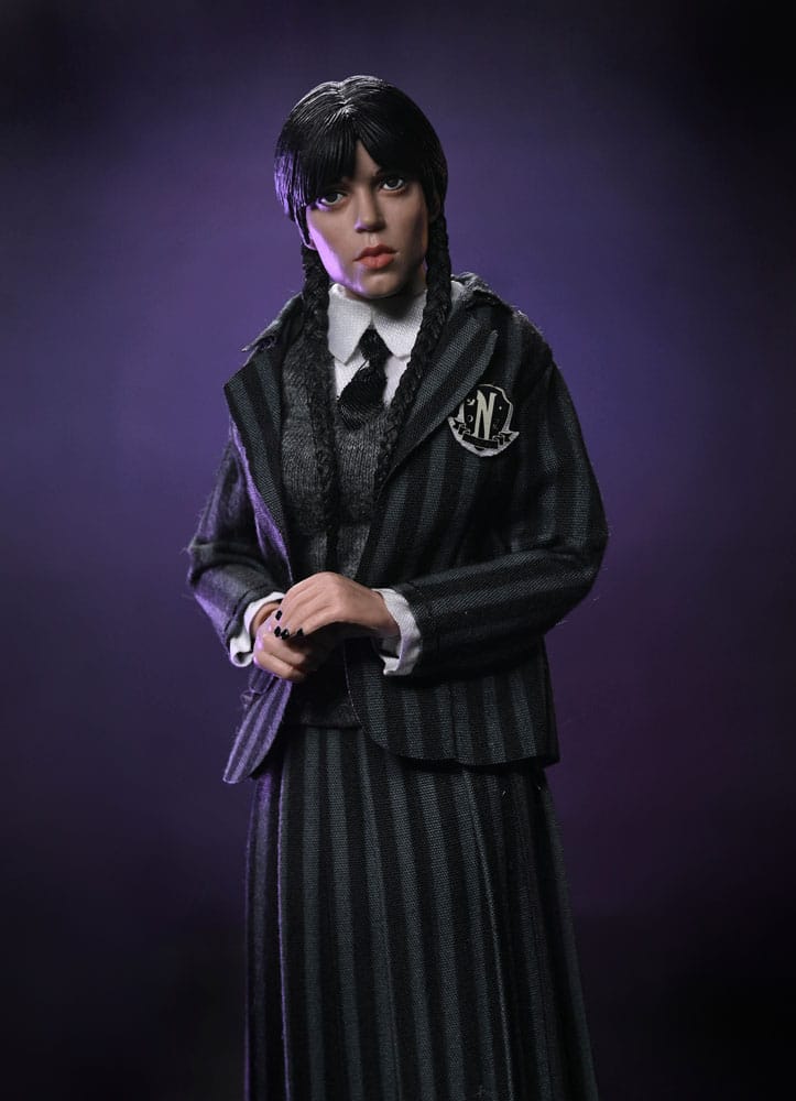 Wednesday Paquete de 2 Figuras Wednesday Addams (Nevermore Uniform) and Enid 20 cm